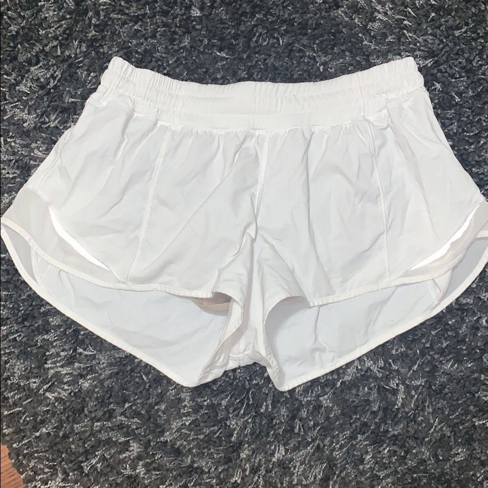 White lulu shorts